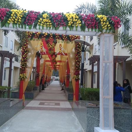 Brij Bhoomi Resort Vrindavan Exterior photo